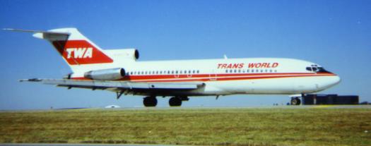 727-200 (Photographed by : Kent Raney)